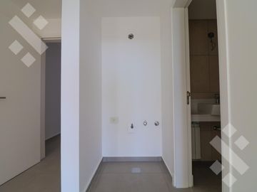 Venta Departamento 2 dorm Bº Centro Este