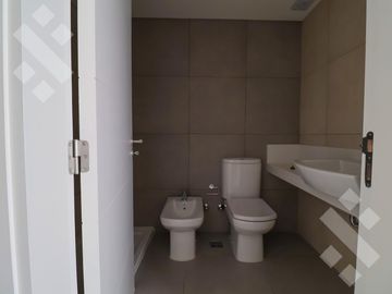 Venta Departamento 2 dorm Bº Centro Este