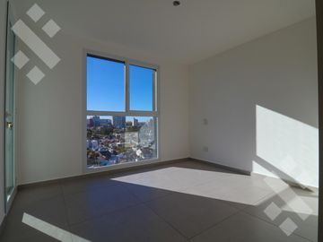 Venta Departamento 2 dorm Bº Centro Este