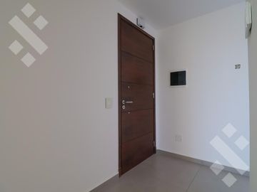 Venta Departamento 2 dorm Bº Centro Este
