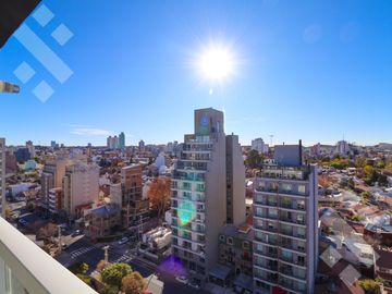 Venta Departamento 2 dorm Bº Centro Este
