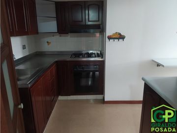 ARRIENDO APARTAMENTO EN POBLADO - PATIO BONITO