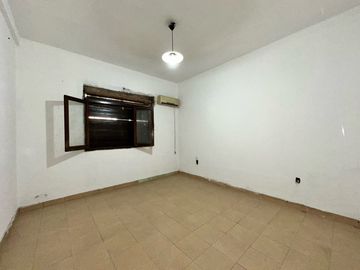 CASA EN ALQUILER MORENO  LA REJA