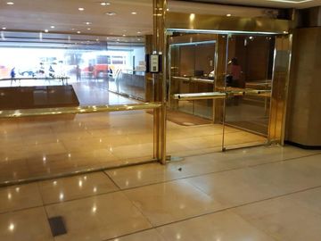 Oficina de 4 ambientes en alquiler en Recoleta