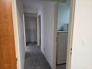Oficina de 4 ambientes en alquiler en Recoleta