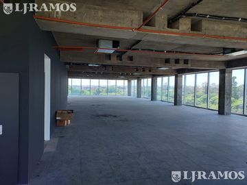 Alquiler de oficina de 268 m2 en Buenavista