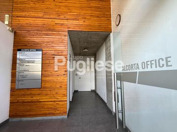 OFICINA EN ALQUILER MORENO
