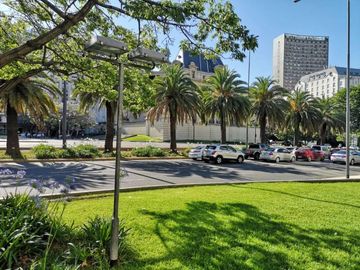 Gran oficina en alquiler en Recoleta