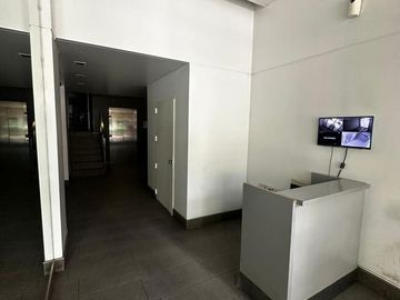 Oficina en Barracas