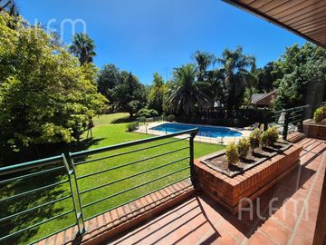 Importante Casa en venta en El Ombu