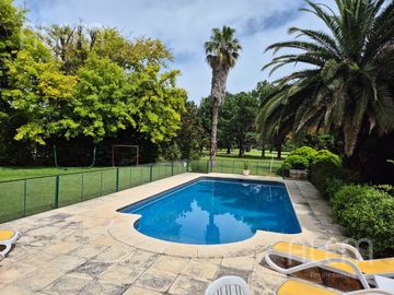 Importante Casa en venta en El Ombu