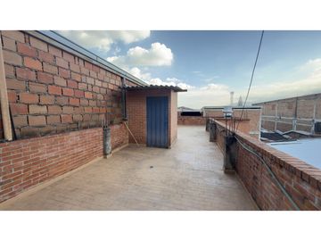 LOCAL ALAMEDA EN ARRIENDO