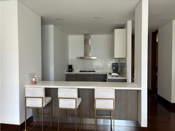 Moderno apartamento para arriendo en Chicó