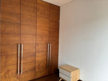 Moderno apartamento para arriendo en Chicó