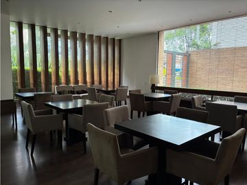 Moderno apartamento para arriendo en Chicó