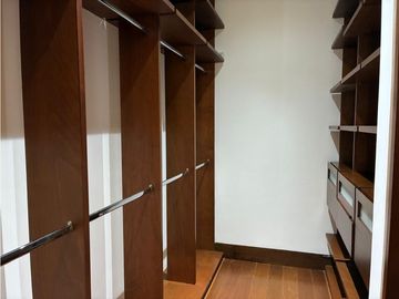 Moderno apartamento para arriendo en Chicó