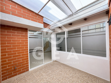 Venta de Casa Remodelada en Popayán, Reserva del Bosque