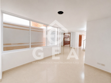 Venta de Casa Remodelada en Popayán, Reserva del Bosque