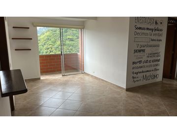 ARRIENDO APARTAMENTO EN LA LOMA DE LOS BERNAL 73mts