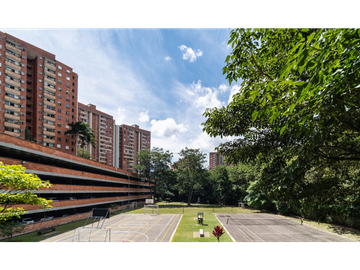 ARRIENDO APARTAMENTO EN LA LOMA DE LOS BERNAL 73mts
