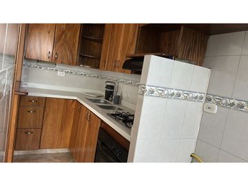 ARRIENDO APARTAMENTO EN LA LOMA DE LOS BERNAL 73mts
