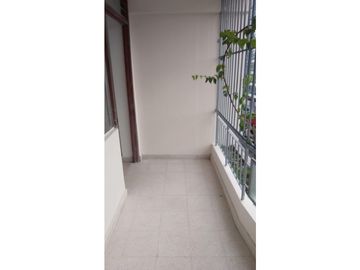 SE ALQUILA APARTAMENTO PH CASARES EL CANGREJO VACIO DISPO SEP JP