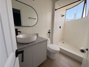 ALQUILER APARTAMENTO 1 REC REMODELADO AMOBLADO – MARBELLA ROYAL CENTER