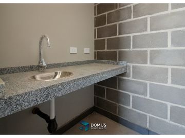 VENTA GALPON CIRCUNVALACION OESTE