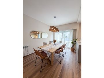 DUPLEX 4 AMBIENTES. PARQUE LURO.