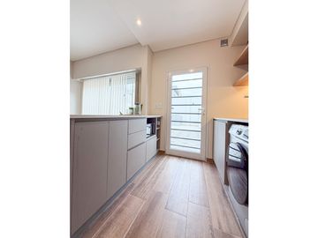 DUPLEX 4 AMBIENTES. PARQUE LURO.