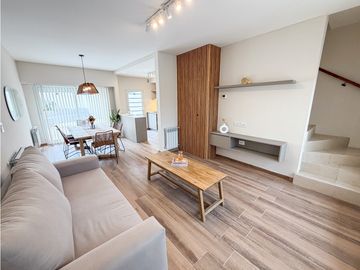 DUPLEX 4 AMBIENTES. PARQUE LURO.