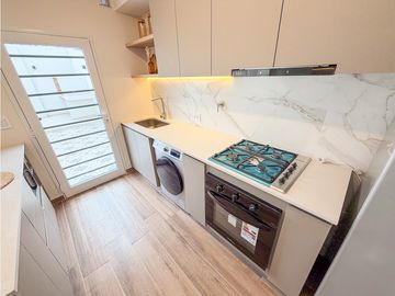DUPLEX 4 AMBIENTES. PARQUE LURO.