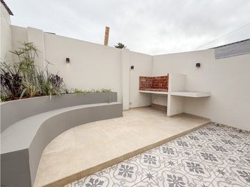 DUPLEX 4 AMBIENTES. PARQUE LURO.