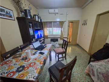 CASA AMERICANA (OPCIÓN TERRENO LINDERO) EN VENTA. ITUZAINGO NORTE