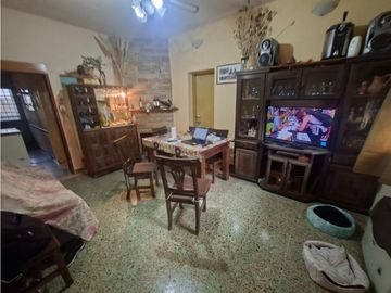 CASA AMERICANA (OPCIÓN TERRENO LINDERO) EN VENTA. ITUZAINGO NORTE