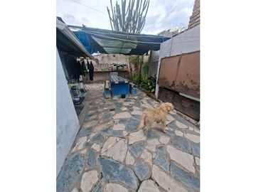CASA AMERICANA (OPCIÓN TERRENO LINDERO) EN VENTA. ITUZAINGO NORTE