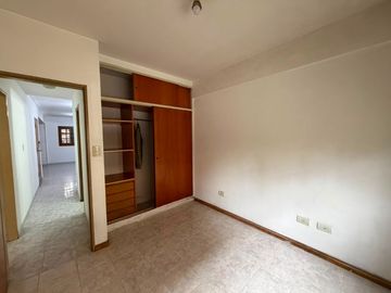 Departamento en alquiler en Wilde Centro