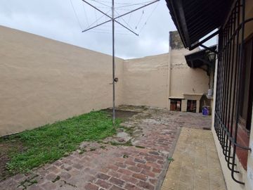 Casa en venta en Lujan Centro