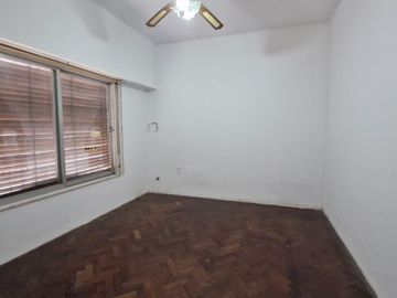 Casa en venta en Lujan Centro