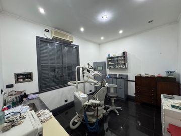 Consultorio 2 Ambientes En Microcentro - Venta