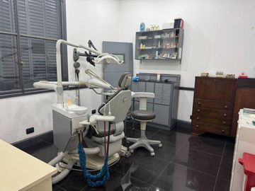 Consultorio 2 Ambientes En Microcentro - Venta