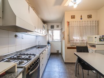 DEPARTAMENTO 4 AMBIENTES VENTA VILLA CRESPO BALCON