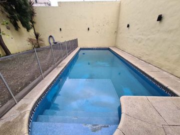 Casa en alquiler en Lanus Este