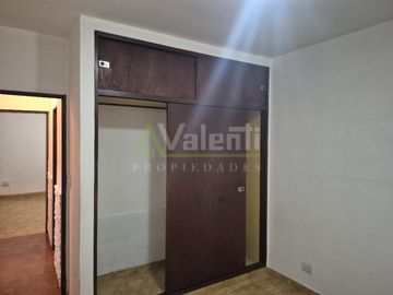 Casa en alquiler en Parque Quirno