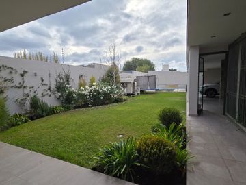venta casa callejon privado san martin mendoza