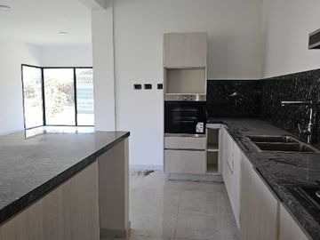 Casa en venta en Las Praderas de Lujan