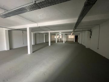 VENTA GALPON CON OFICINAS GODOY CRUZ MENDOZA