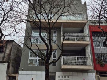 EN ALQUILER MONOAMBIENTE EN SAAVEDRA CON BALCÓN