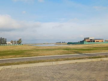 VENTA DE TERRENO EN BARRIO LAS VICTORIAS - CANNING