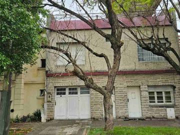 VENTA GALPON Y DEPARTAMENTO EN LOMAS DE ZAMORA